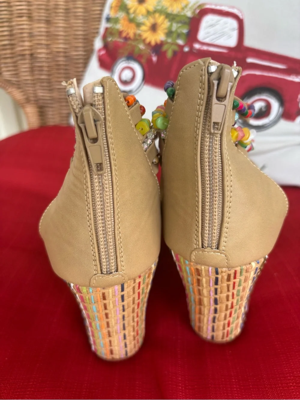 Getmorebeauty NWT Women’s Wedge Sandals W/ Beads High Heels EUR 39 US 8